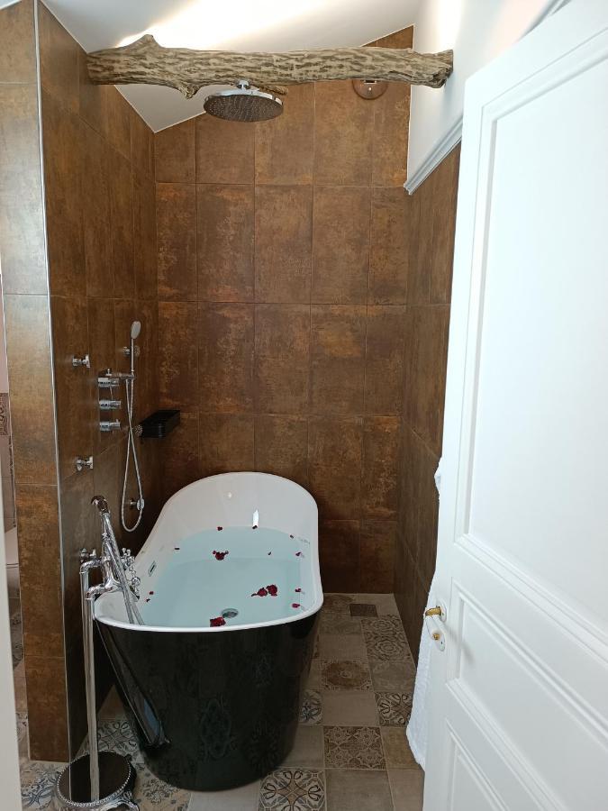 Le Marechal Duplex - Appartement Avec Jacuzzi - Caen Hyper Centre Екстер'єр фото